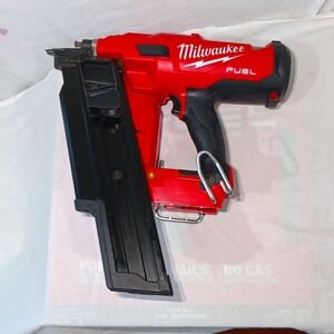Milwaukee M18 FUEL